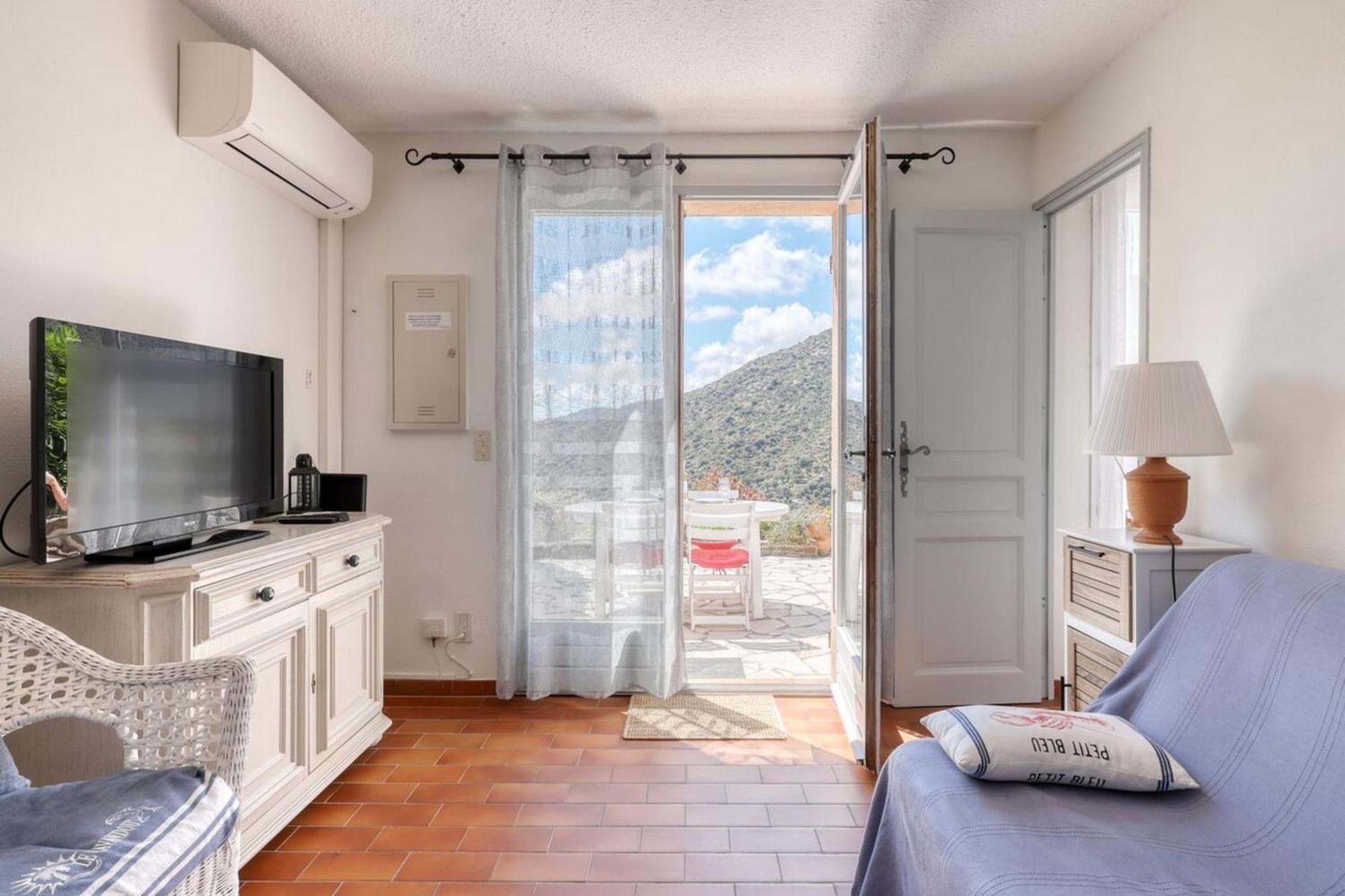 Exceptional View In Saint-Clair For 4 People Apartment Le Lavandou Bagian luar foto